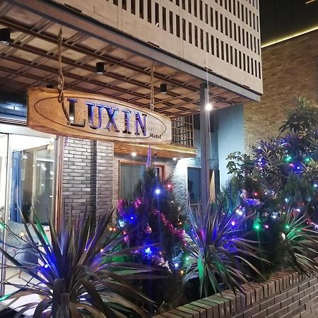Luxin Hotel Tbiliszi Kültér fotó