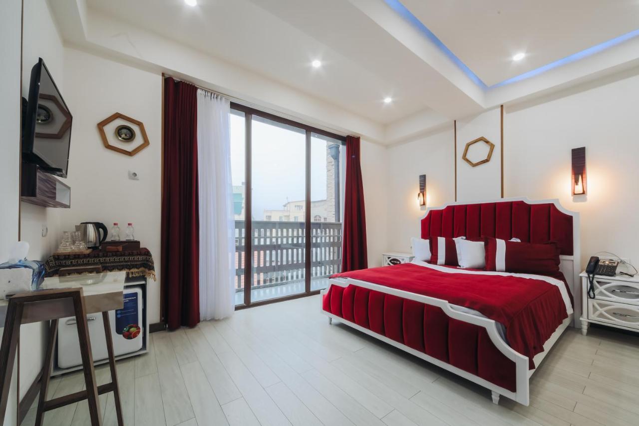 Luxin Hotel Tbiliszi Kültér fotó