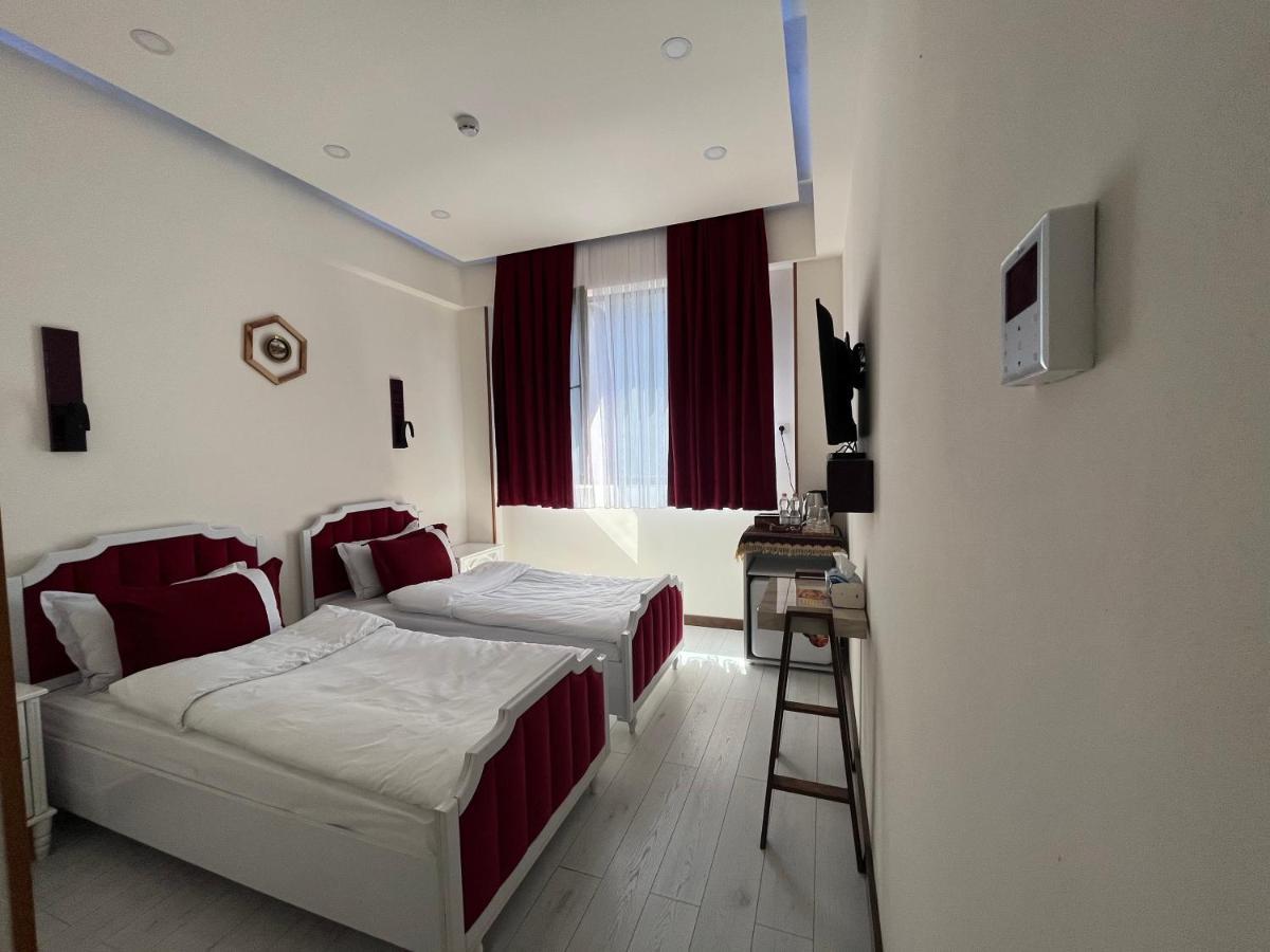 Luxin Hotel Tbiliszi Kültér fotó