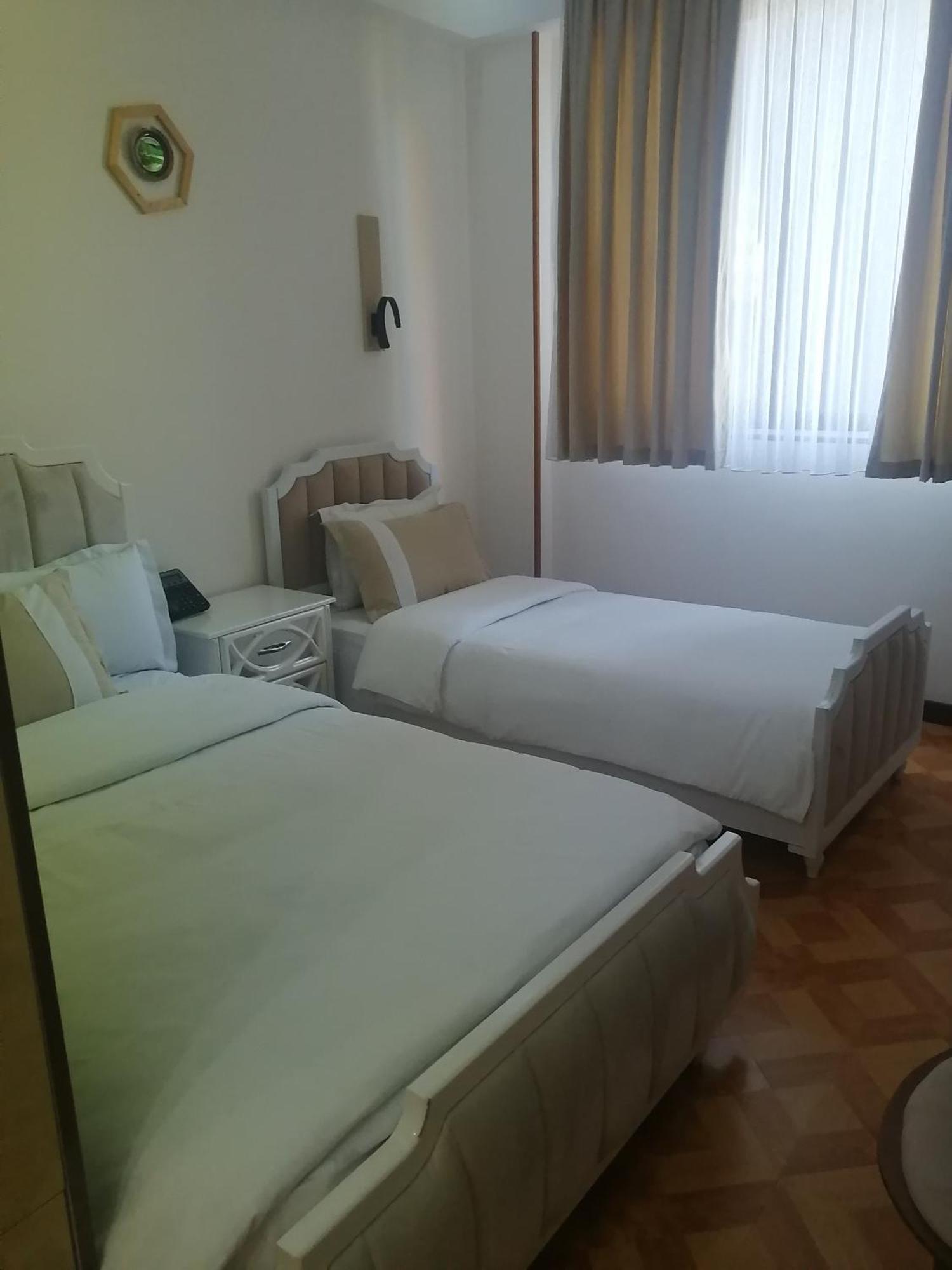 Luxin Hotel Tbiliszi Kültér fotó
