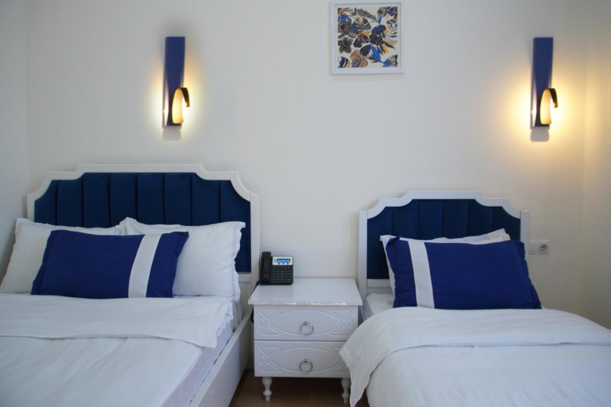 Luxin Hotel Tbiliszi Kültér fotó